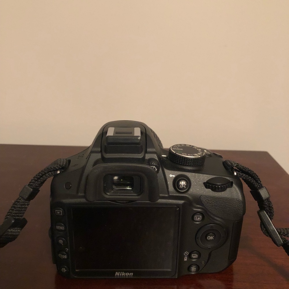 Nikon Camera - Picture 5 of 6